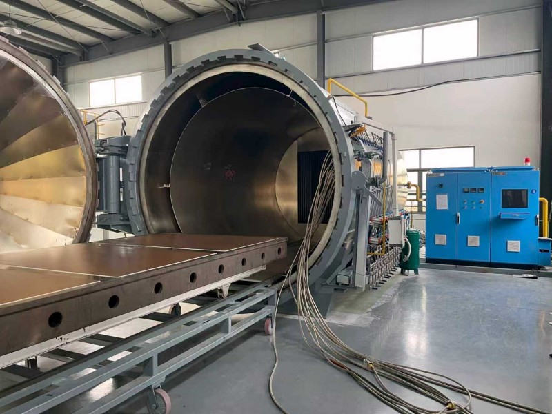 上海朗旦集团热压罐