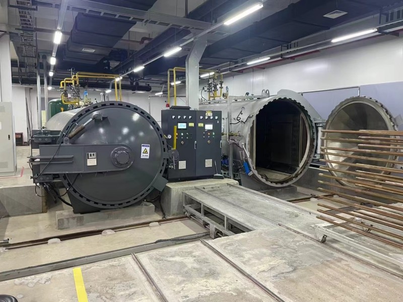 天合光能蒸压釜