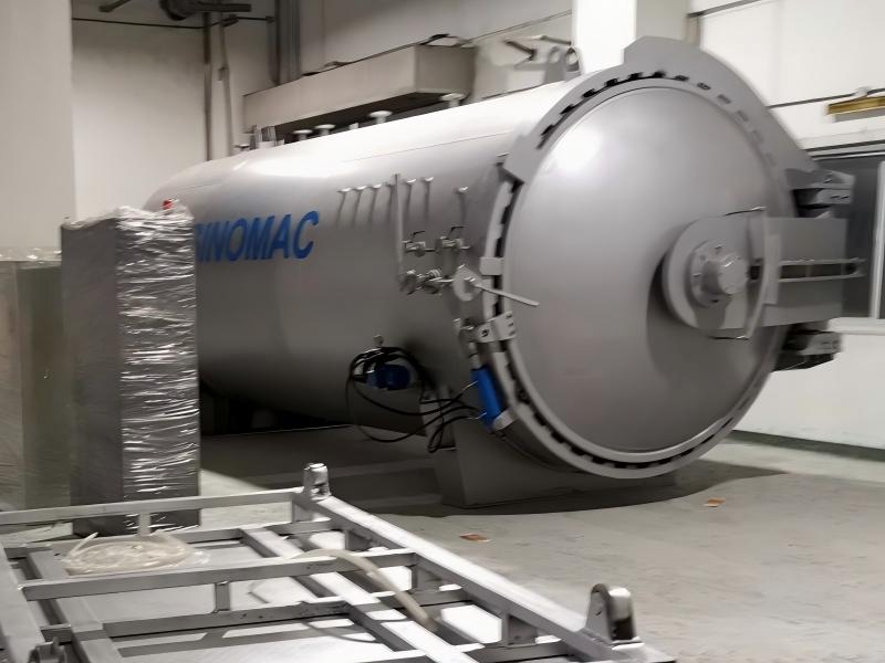 天合光能蒸压釜