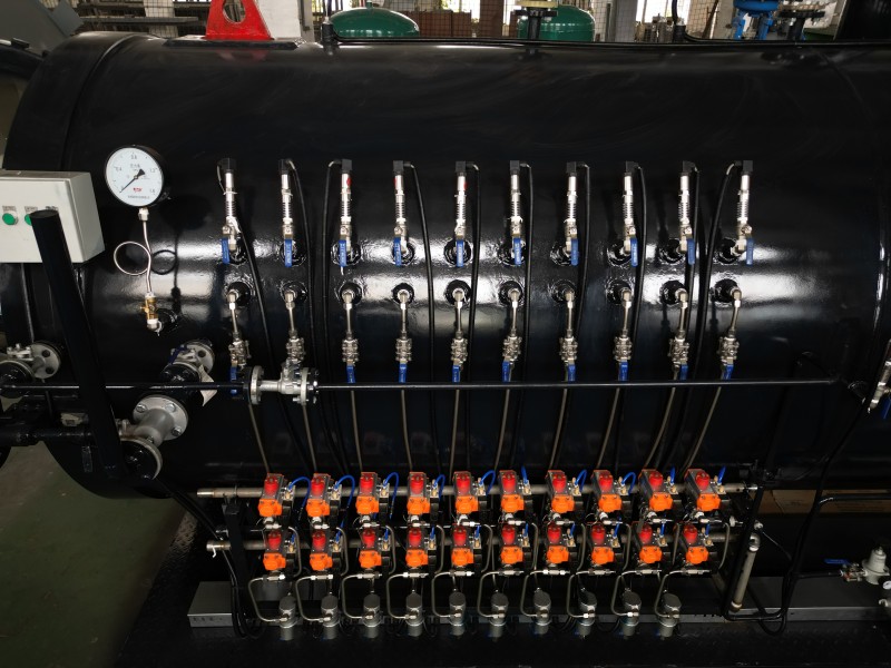 俄罗斯 Limited Liability Company“ZaryaD”1335 热压罐