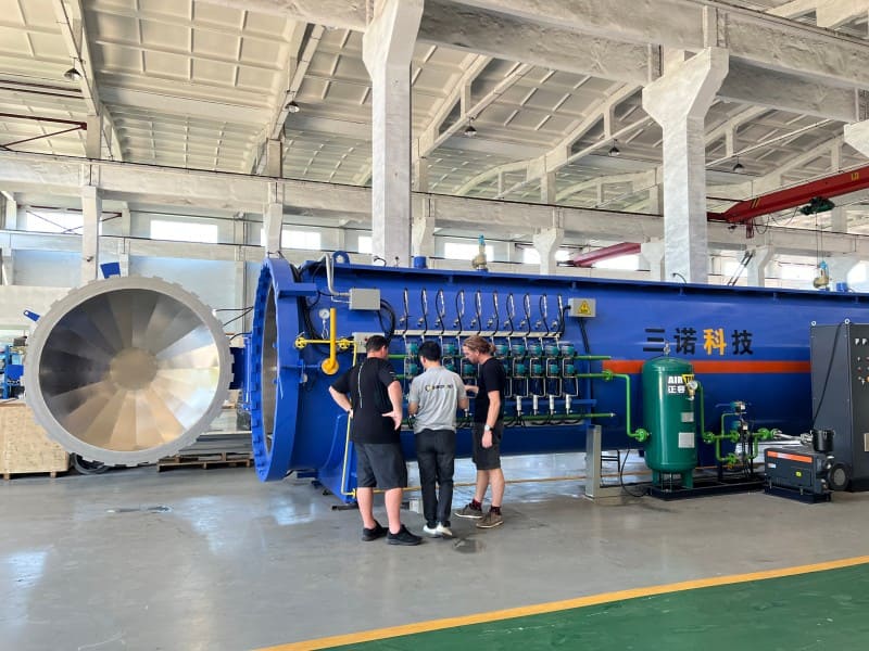 俄罗斯GK APGRUPP-SMT18110热压罐