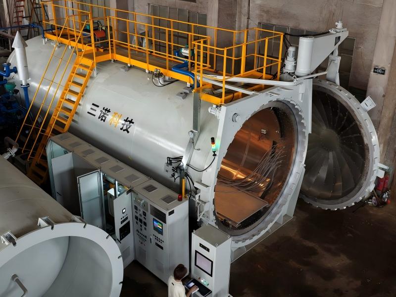 俄罗斯ERSTVAK3080热压罐